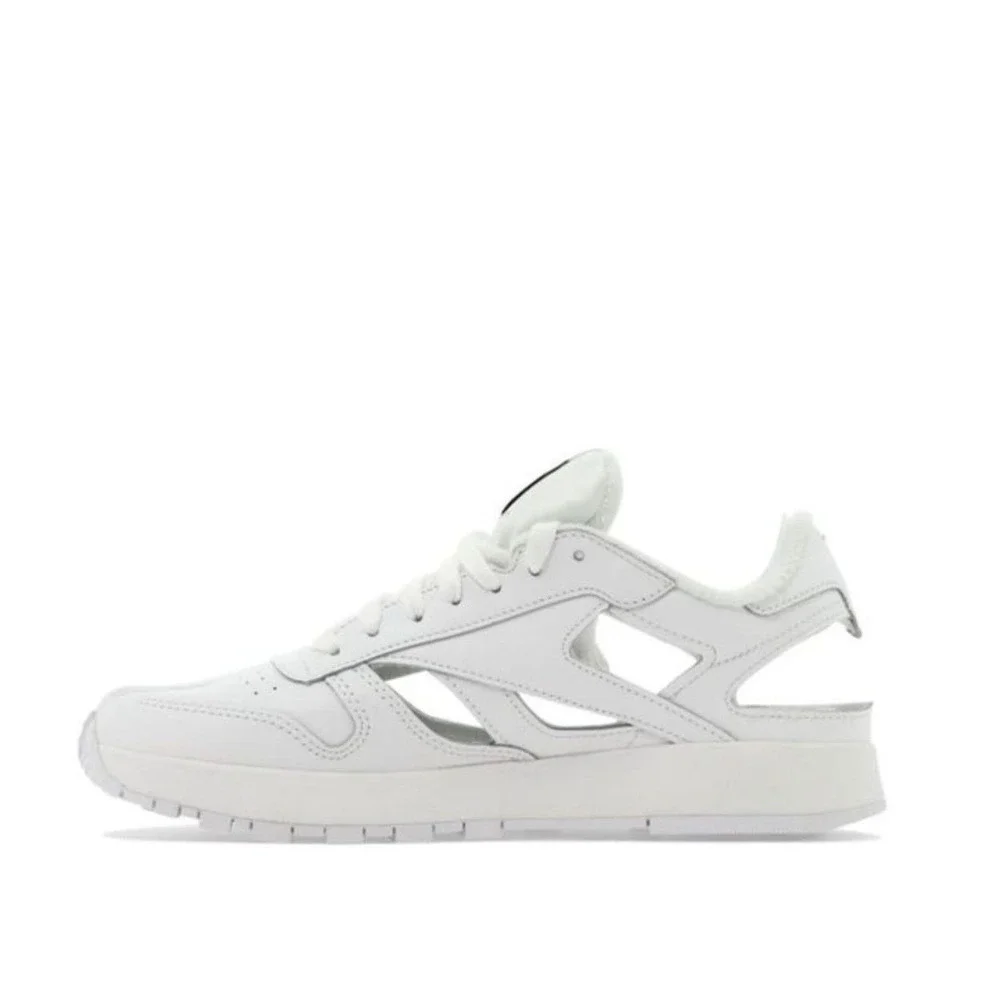 MAISON MARGIELA X REEBOK Men Sneakers 11.5 White Leather Tabi Split Toe Shoe NEW